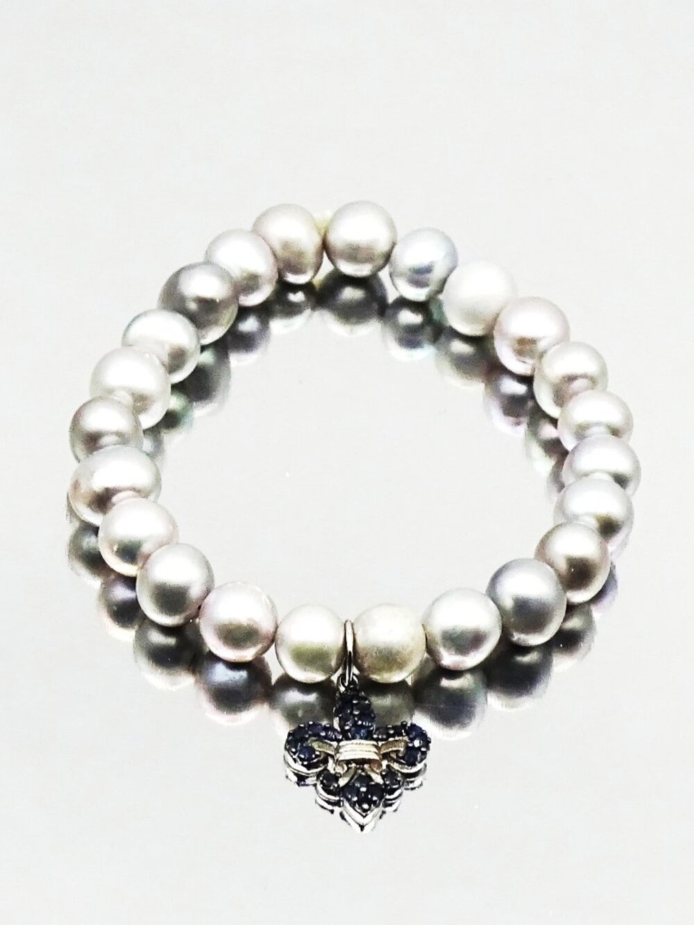PHILLIP GAVRIEL Silver Rhodium Finish Fleur de Lis Charm Grey Pearls Bracelet